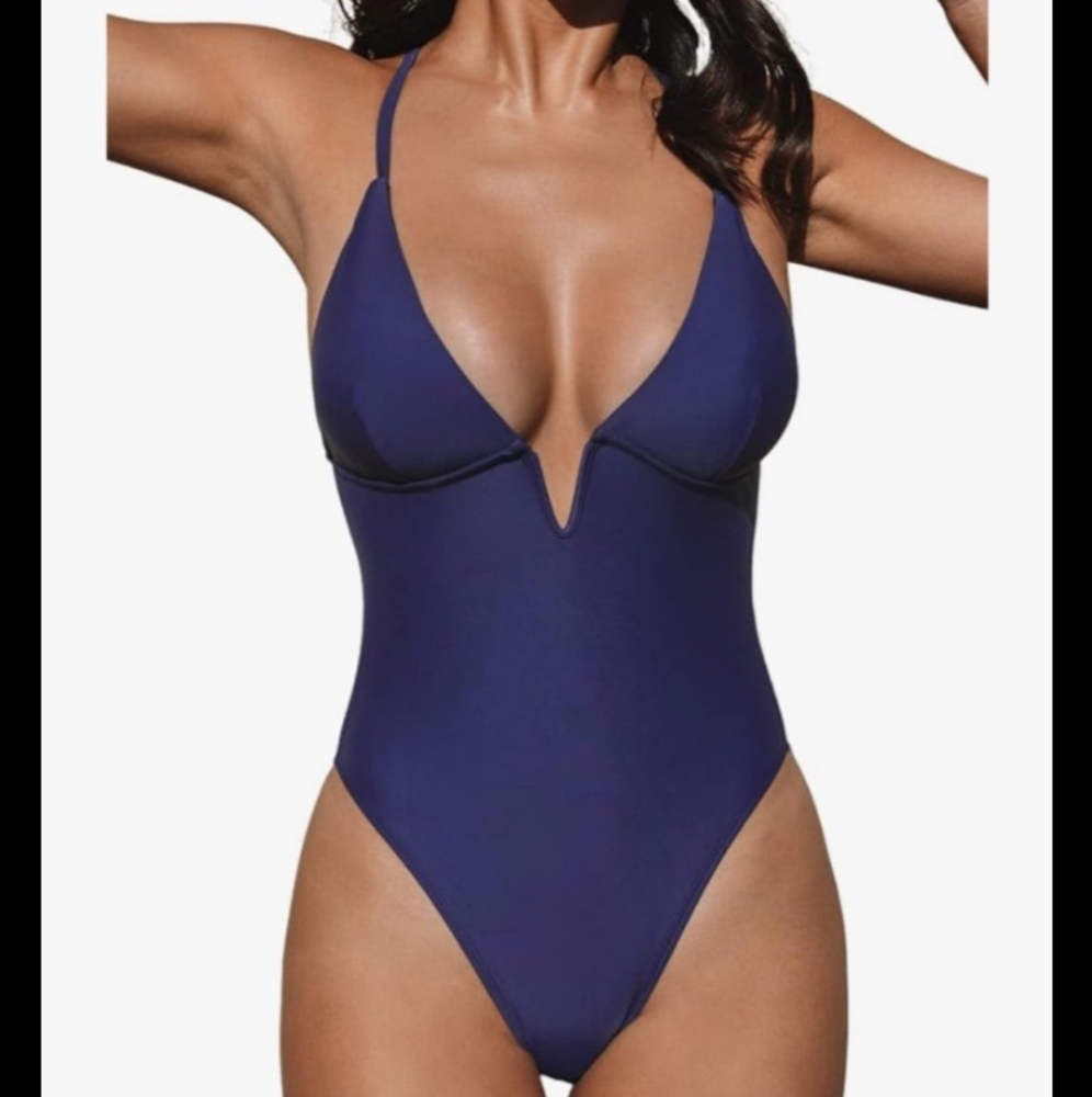 NWT CUPSHE Women Swimsuit 1 Piece Bathing Suit Deep V Neck Crisscross Back SZ L
